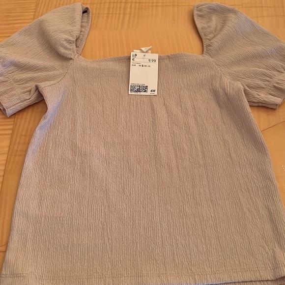 H@M top never worn - Picture 2 of 2